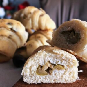 Olive Croissants / Kroasani sa maslinama