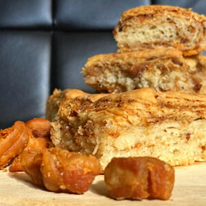 Crackling bread / Pogačice sa čvarcima