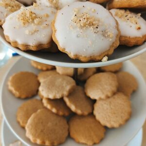Honey biscuits / Medenjaci