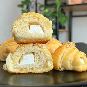 Feta Croissants / Kroasani sa feta sirom