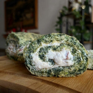 Spinach rolls / Rolat sa spanaćem